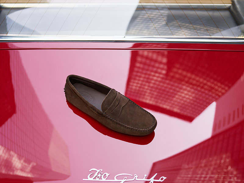 حذاء Gommino الأيقوني كما لم تشاهده من قبل... شاهد حملة MY RIDE من Tod’s بمشاركة شخصيات ملهمة